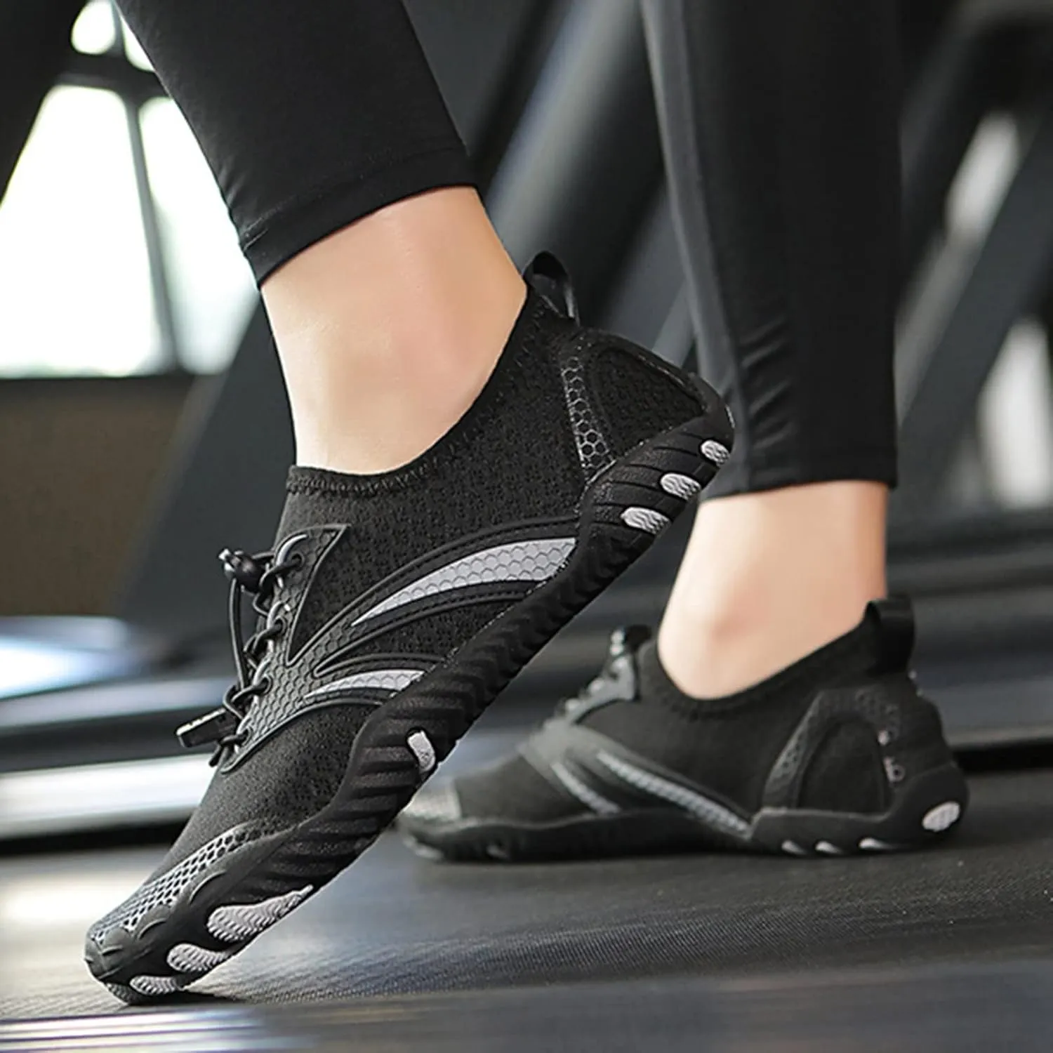 Womens Water Shoes,Quick-Dry Lightweight Breathable Aqua Beach Swim Shoes Men,Summer Comfy Slip Resistant Pool Surf Barefoot Shoes,Unisex,for Swimming Diving Kayaking Yoga